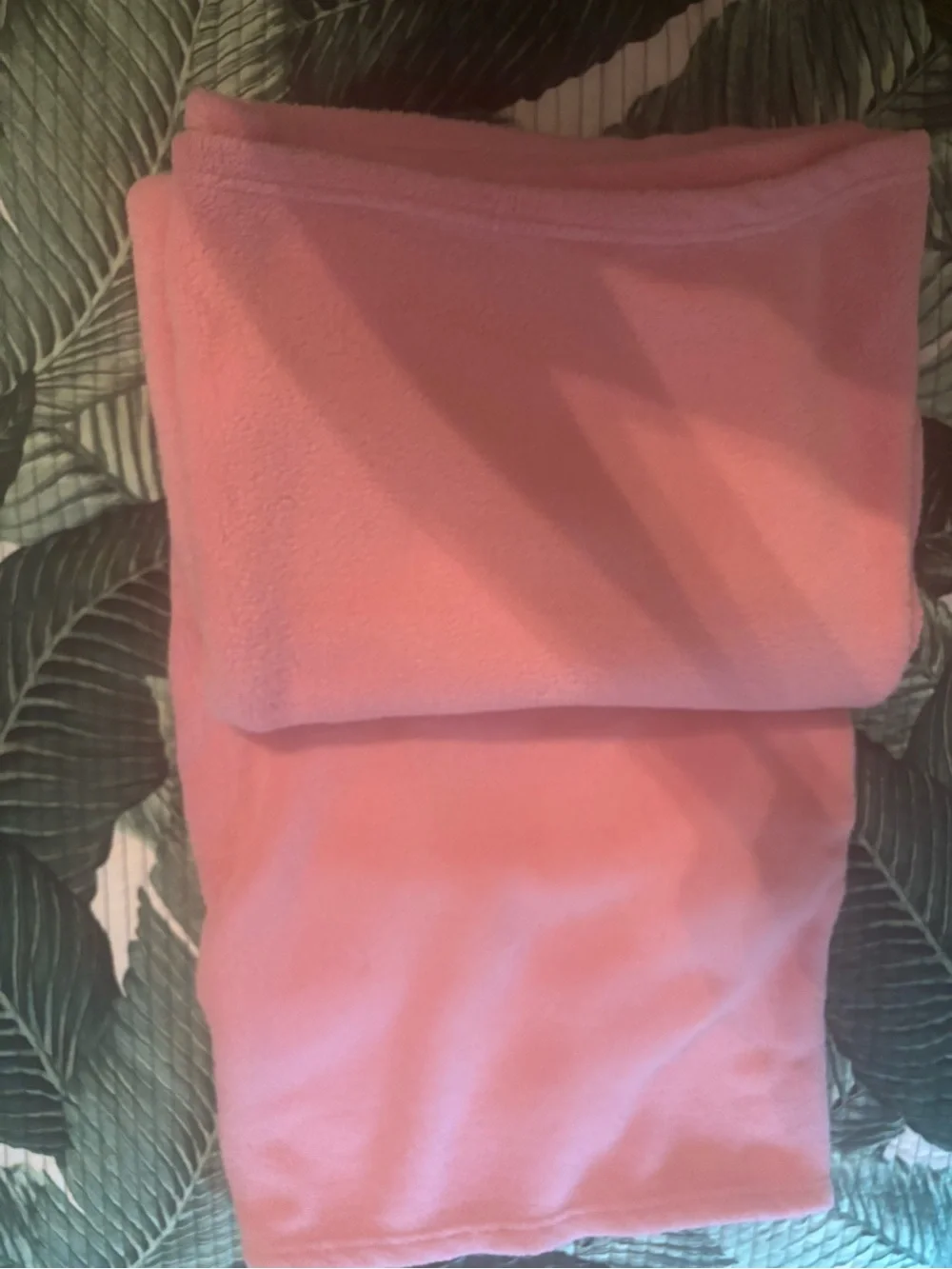 Soft Pink Fleece throw Blanket